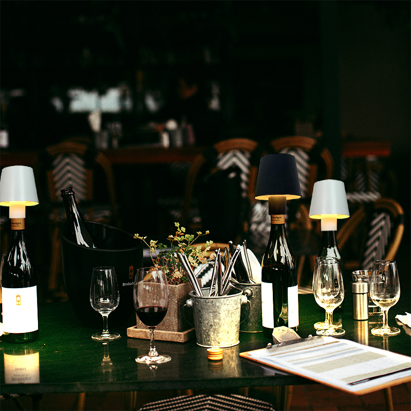 Luminária Decorativa Recarregá - Wine & Beer Guayaquil avaliação e preço
